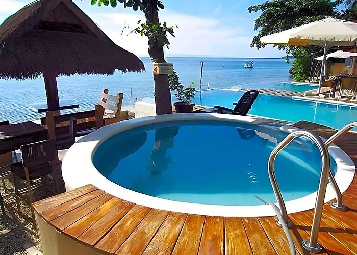 Hotel Seafari Oslob
